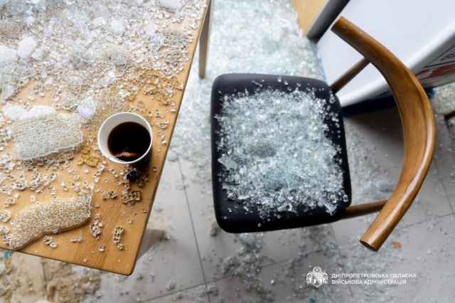 Понад 30 разів ворог атакував чотири райони області ракетою, безпілотниками та артилерією.